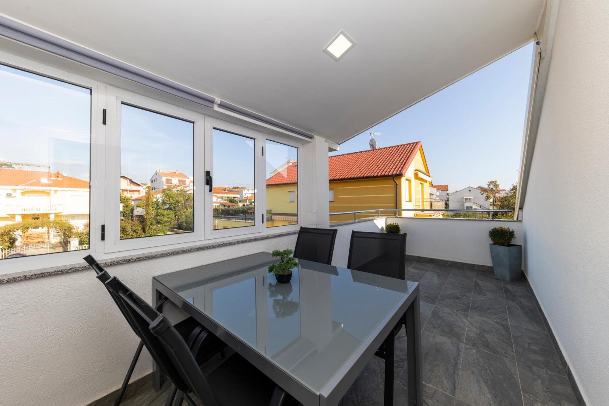 Family Apartments Zadar - Ryanair Exclusive Luaran gambar