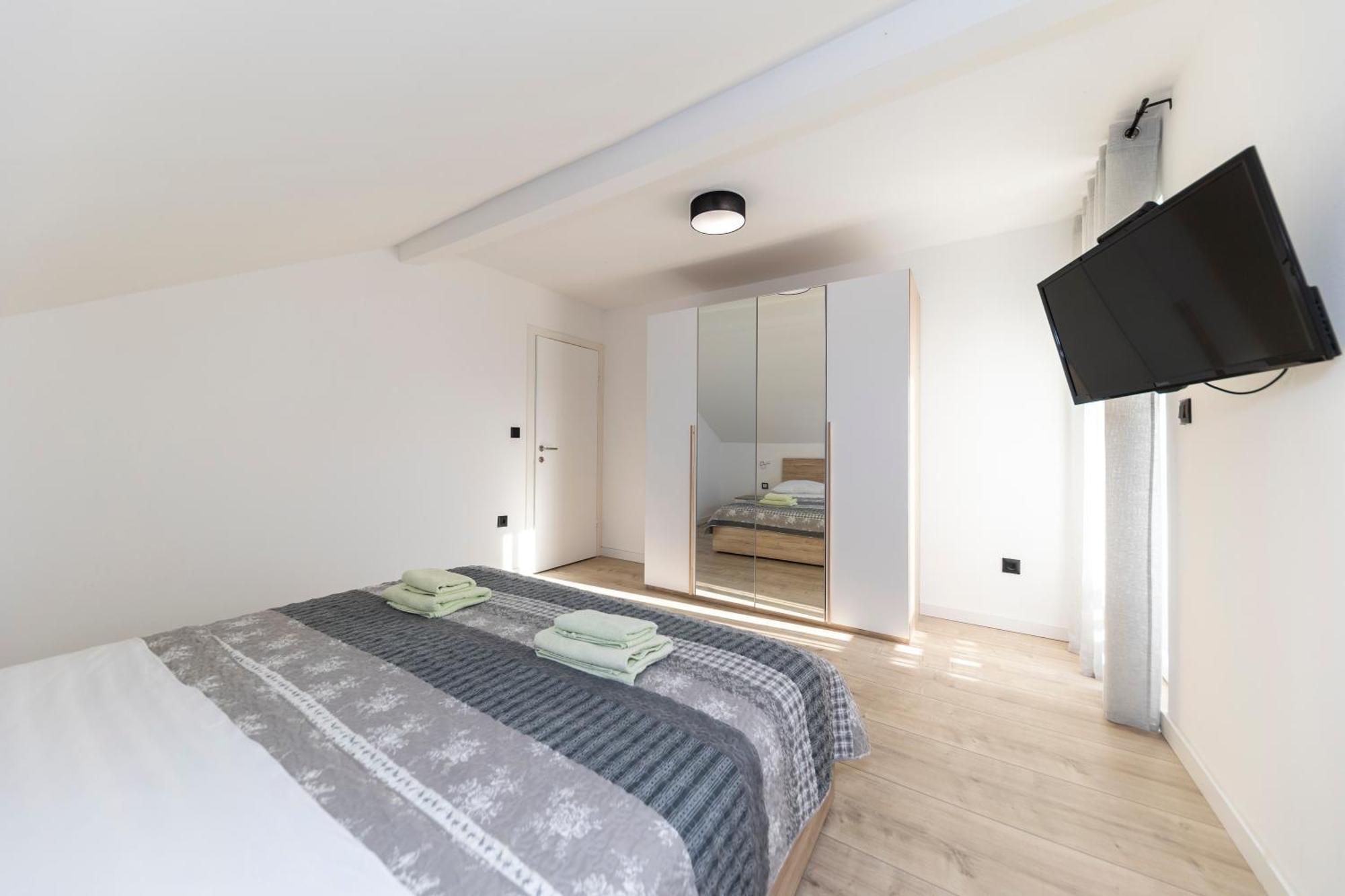 Family Apartments Zadar - Ryanair Exclusive Luaran gambar